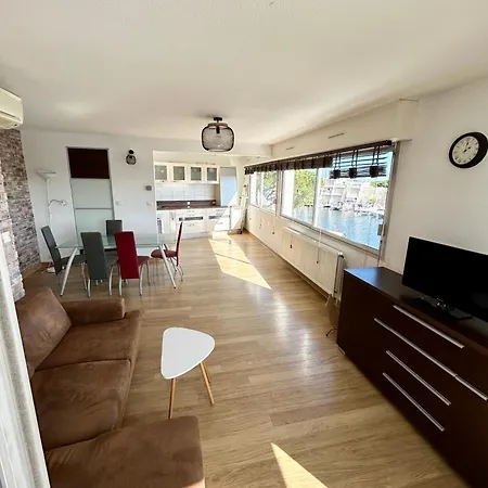 Marina Regates * Le Grau-du-Roi